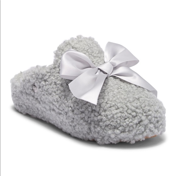 UGG | Shoes | Ugg Addison Gray Satin 